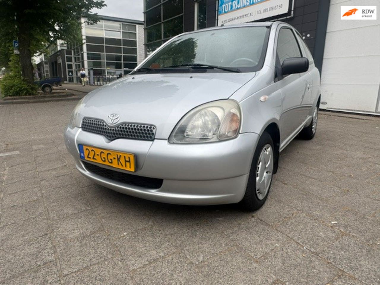 Toyota Yaris - 1.0-16V VVT-i Luna NAP APK LAGE KM - AutoWereld.nl