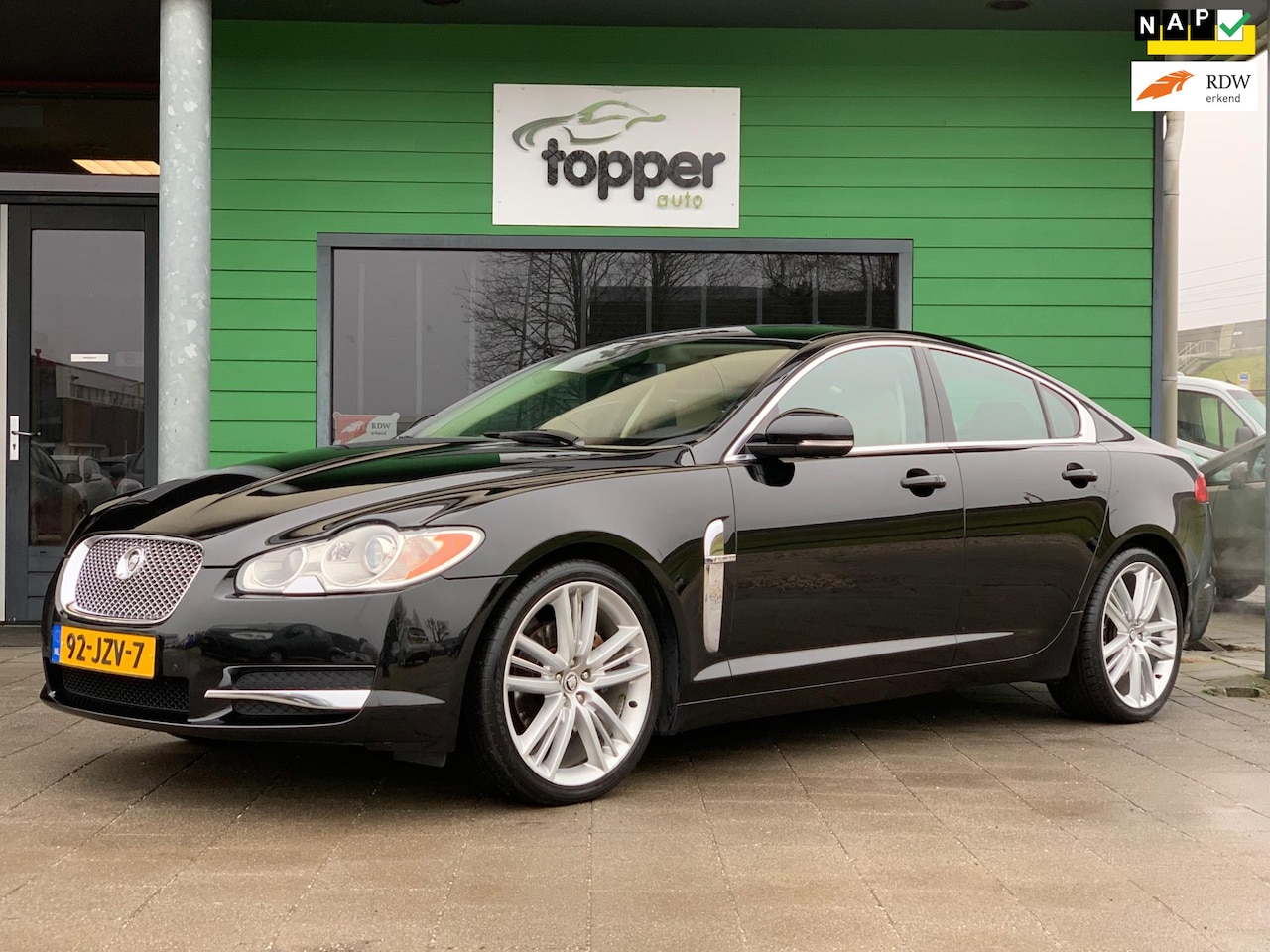 Jaguar XF Portfolio - 3.0 V6 |1e Eigenaar|Automaat|Panoramadak|Navigatie|CruiseControl|Camera - AutoWereld.nl
