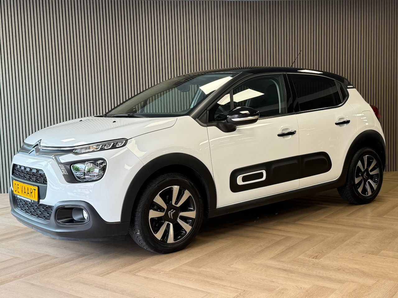 Citroën C3 - 1.2 PureTech Max LED CLIMATE CRUISE CONTROL CAMERA CARPLAY PDC AIRCO - AutoWereld.nl