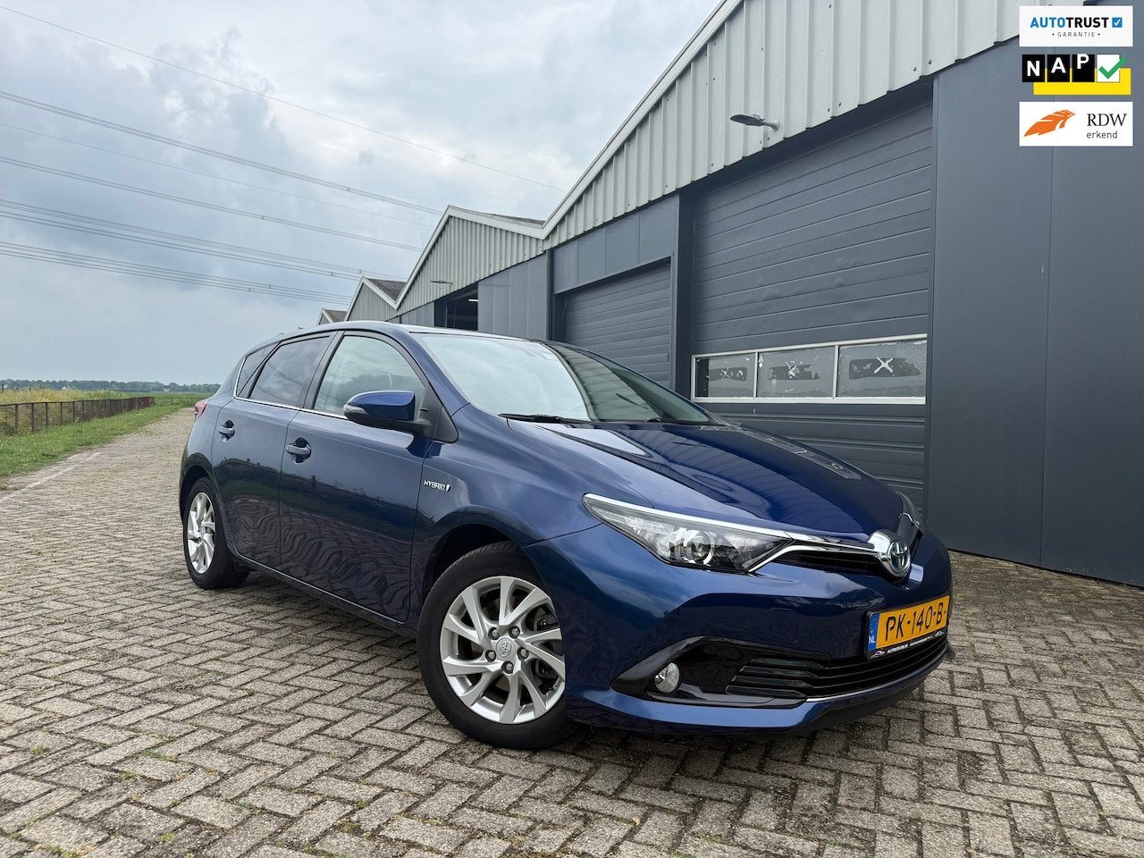 Toyota Auris - 1.8 Hybrid Dynamic Navi/Camera/Pano - AutoWereld.nl