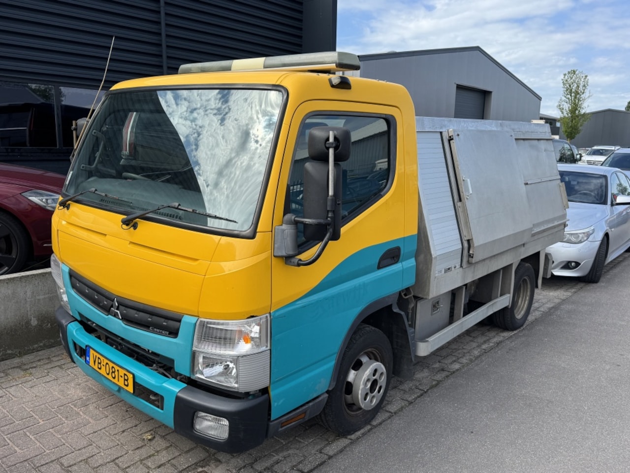 Mitsubishi Canter - 3C13 Fuso 2013 Kipper Kiepauto MARGE Automaat Defect - AutoWereld.nl