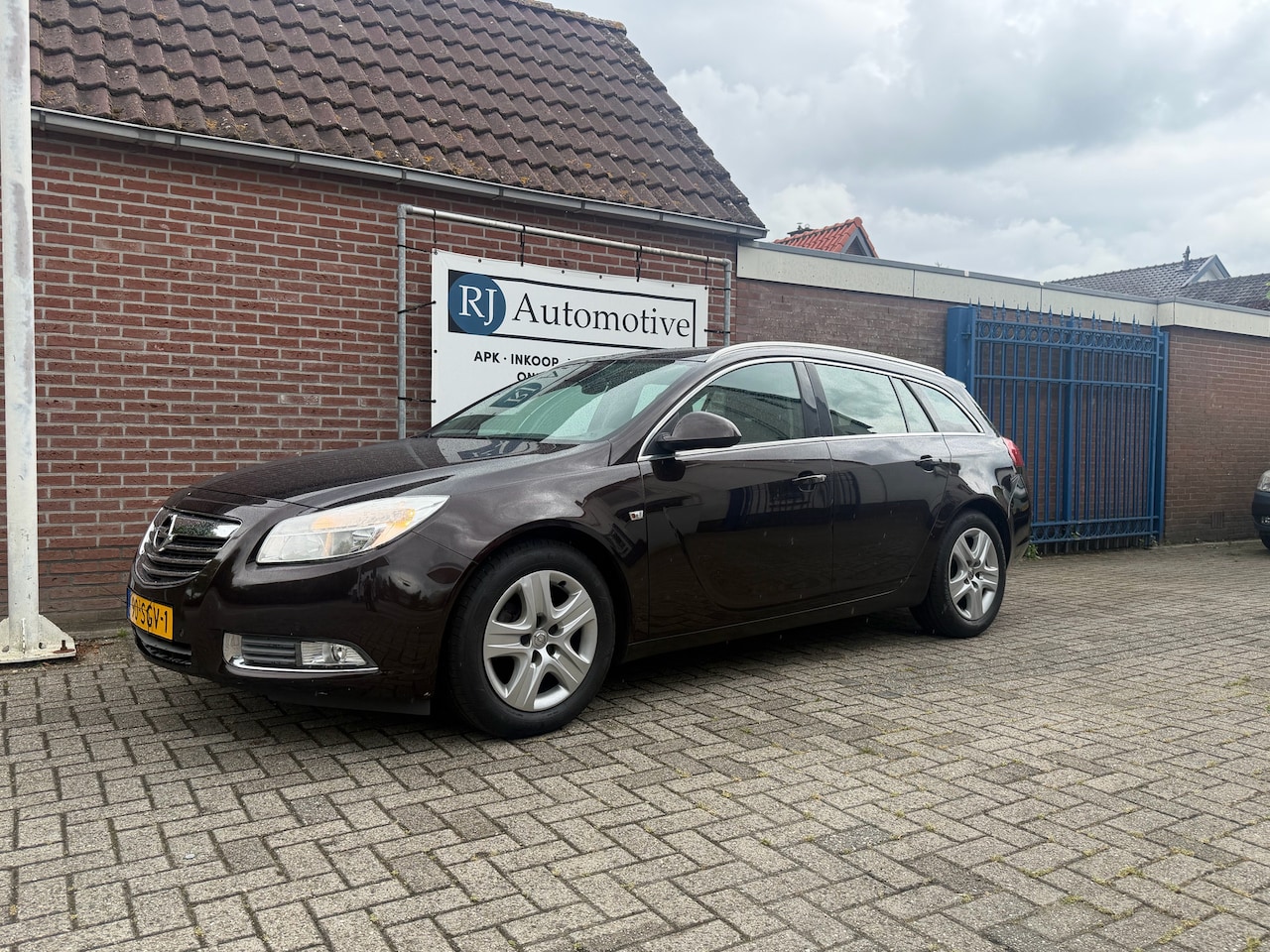 Opel Insignia Sports Tourer - SW 1.4 T EcoF. Bns Ed APK/NAP - AutoWereld.nl
