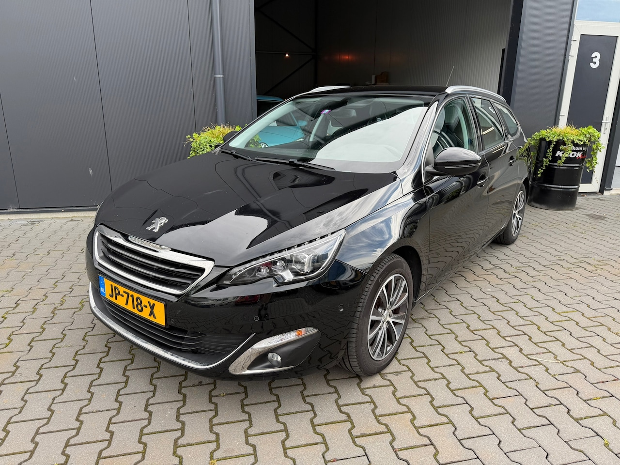 Peugeot 308 SW - 1.2 PureTech Allure 1.2 PureTech Allure - AutoWereld.nl