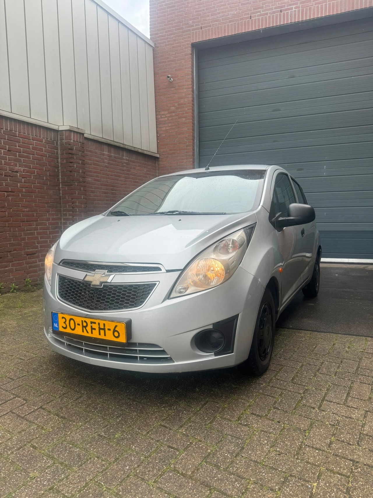 Chevrolet Spark - 1.0 /LAAG KM/AIRCO/5 DRS - AutoWereld.nl