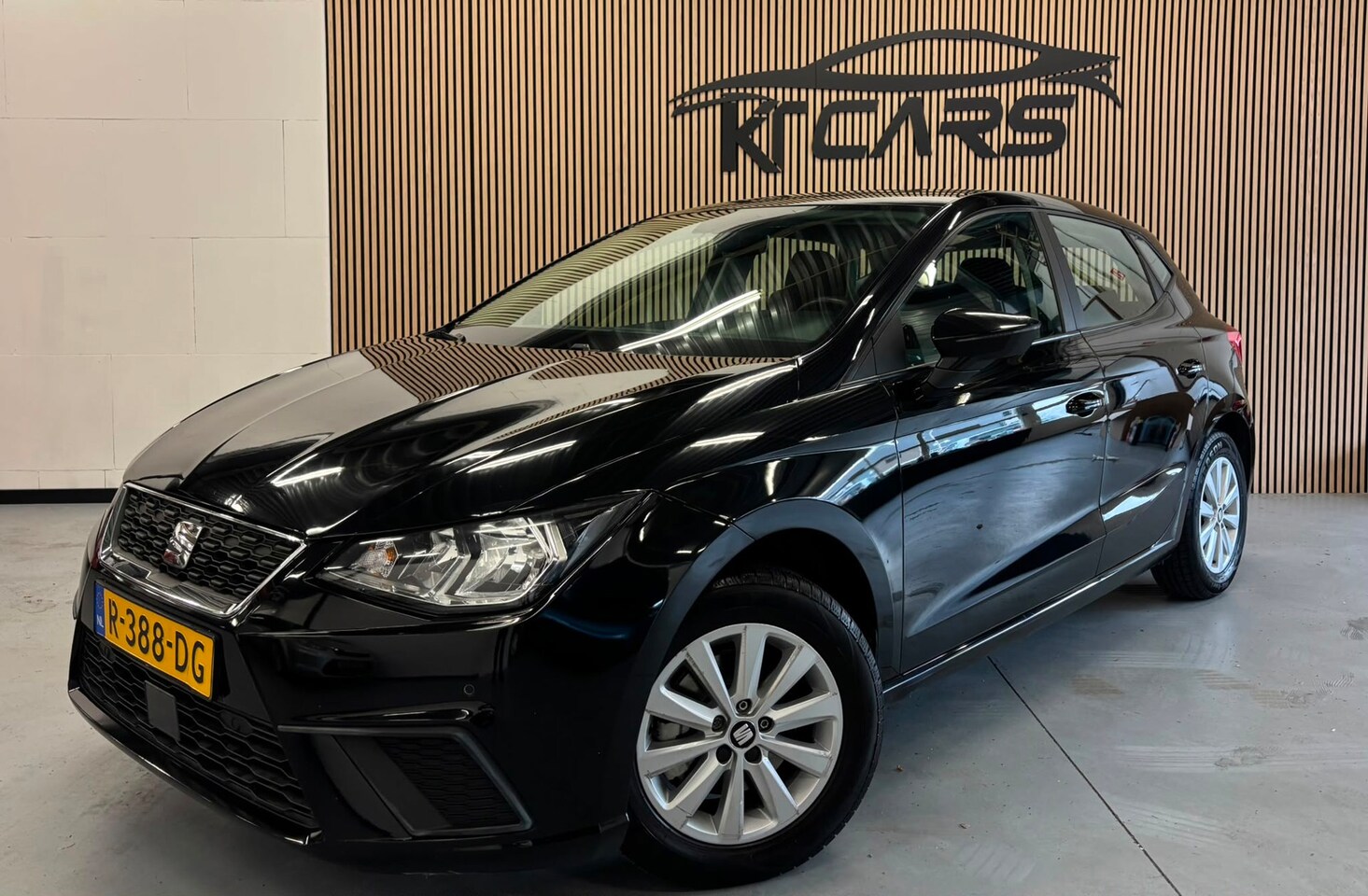 SEAT Ibiza - 1.0 TSI Style|Automaat|Carplay|Stoelverwarming|Achteruitrijcamera | Airco | LM Velgen - AutoWereld.nl
