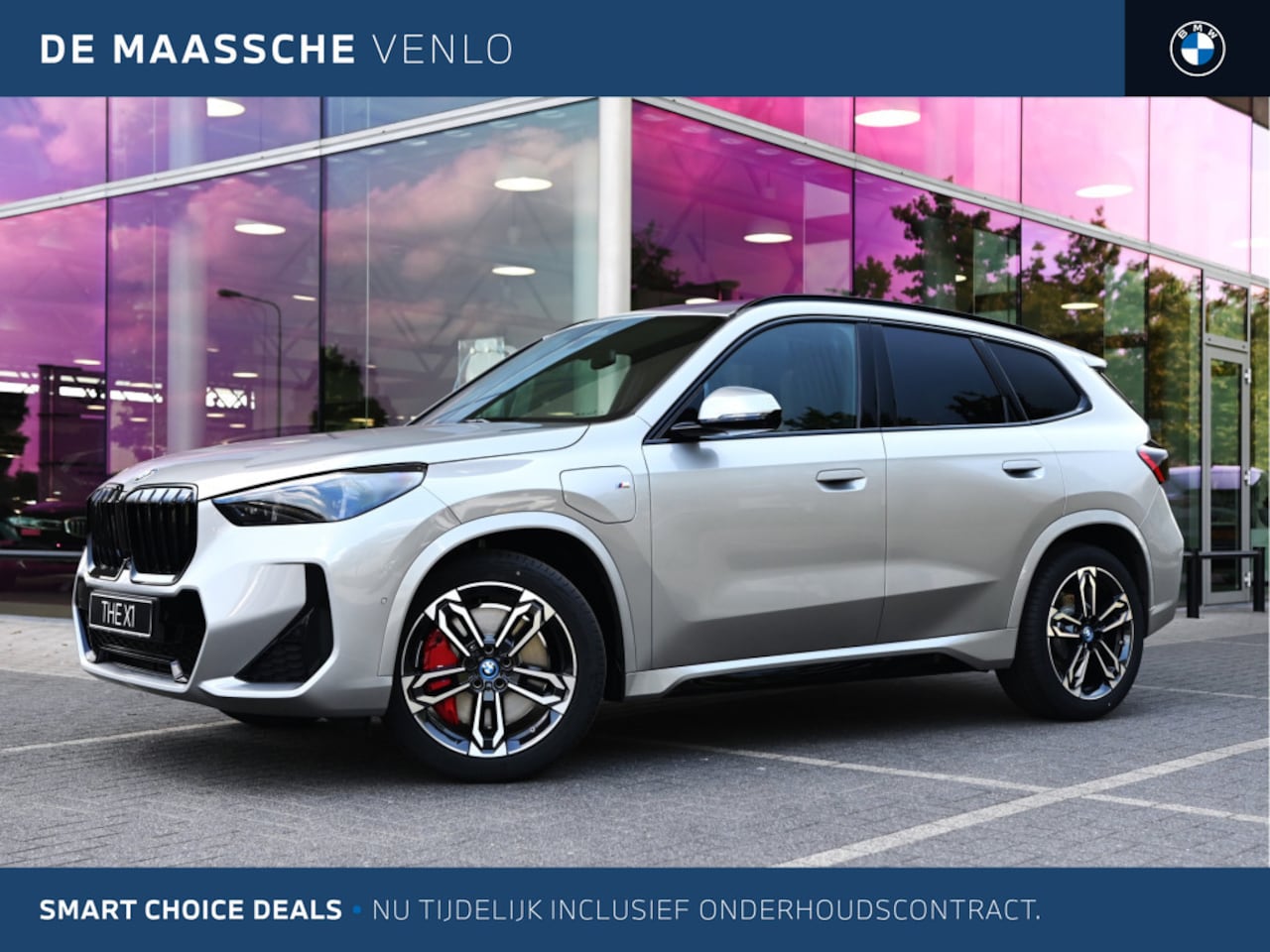 BMW X1 - xDrive25e M Sport Automaat / Panoramadak / Trekhaak / Sportstoelen / Head-Up / M Adaptief - AutoWereld.nl