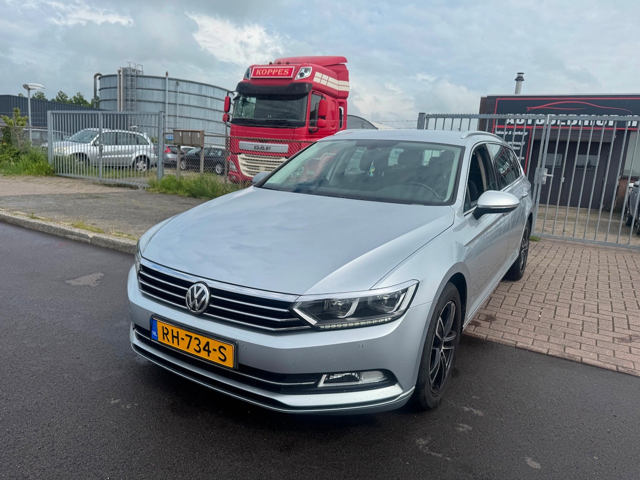 Volkswagen Passat Variant - 1.6 TDI DSG-AUTOMAAT NAVI-LED-CLIMA - AutoWereld.nl