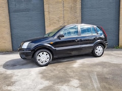 Ford Fusion - 1.6-16V Centennial nieuwe apk airco trekhaak
