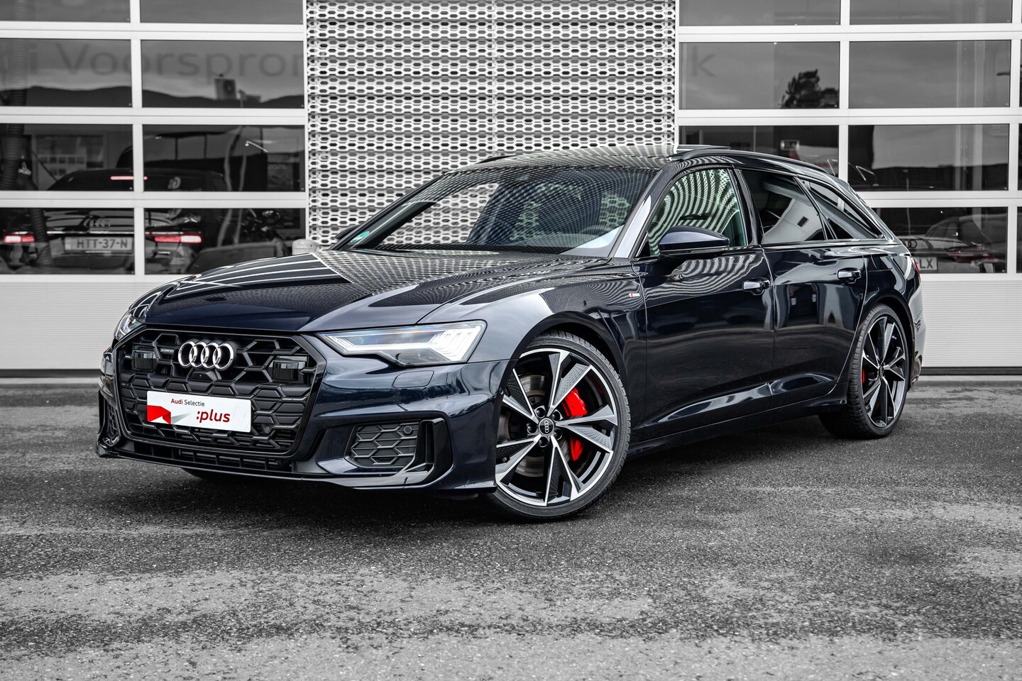 Audi A6 Avant - 55 TFSI e quattro S line | Panoramadak | Head Up Display | Bang & Olufsen | 360 Camera | - AutoWereld.nl