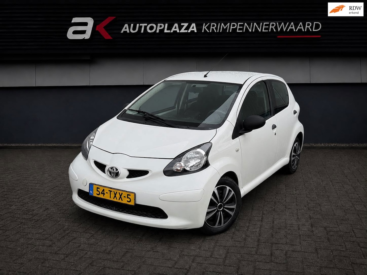 Toyota Aygo - 1.0 VVT-i Comfort Airco carplay Elektrische RamenNieuwe Apk - AutoWereld.nl