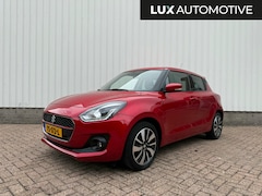 Suzuki Swift - 1.0 Stijl Smart Hybrid 112PK CarPlay, Navi, ACC, Camera, 4-seizoenenbanden NAP
