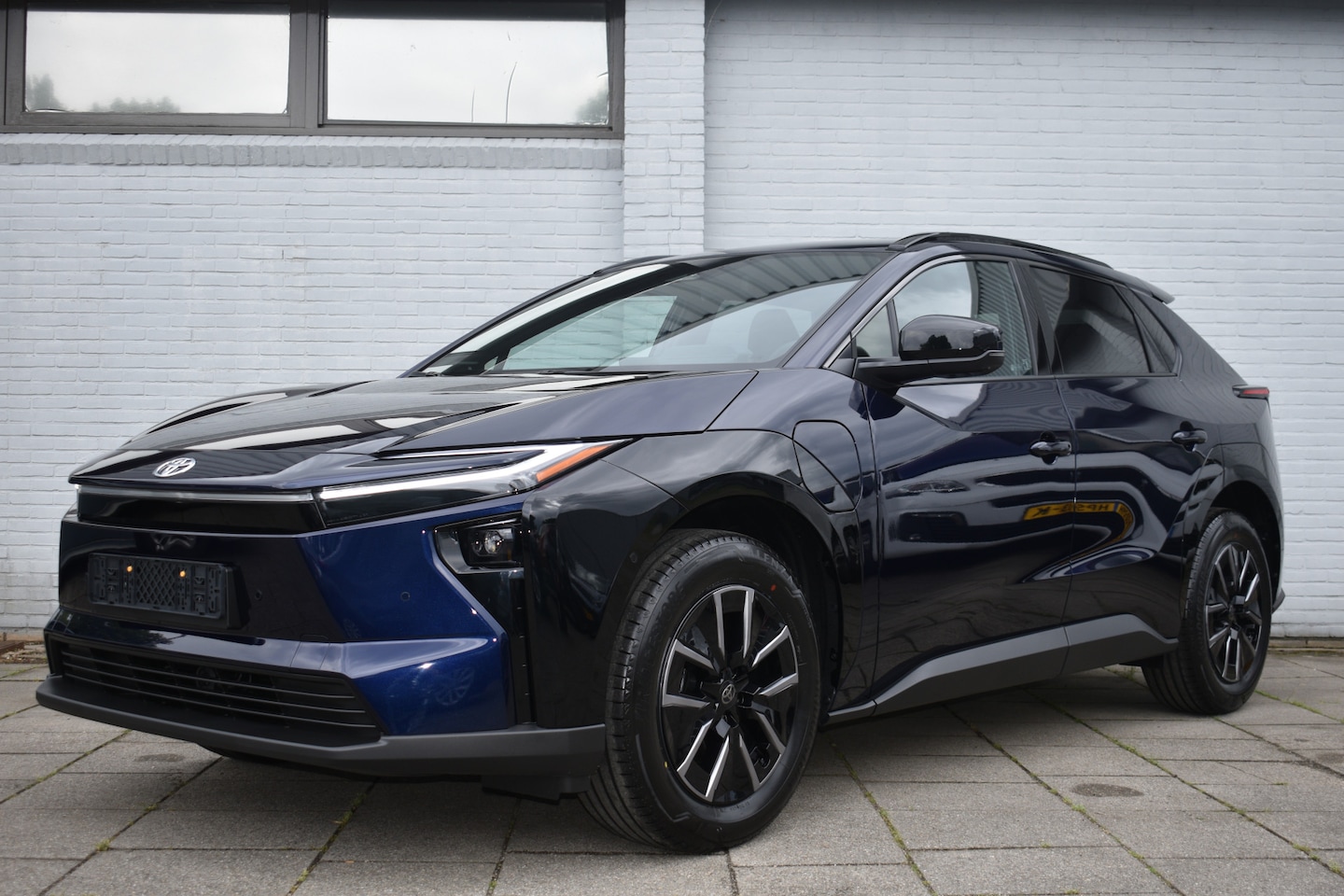 Toyota bZ4X - Executive 73 kWh Automaat 224pk | JBL | Voorruitverwarming |  Stoelventilatie voor | Voorr - AutoWereld.nl