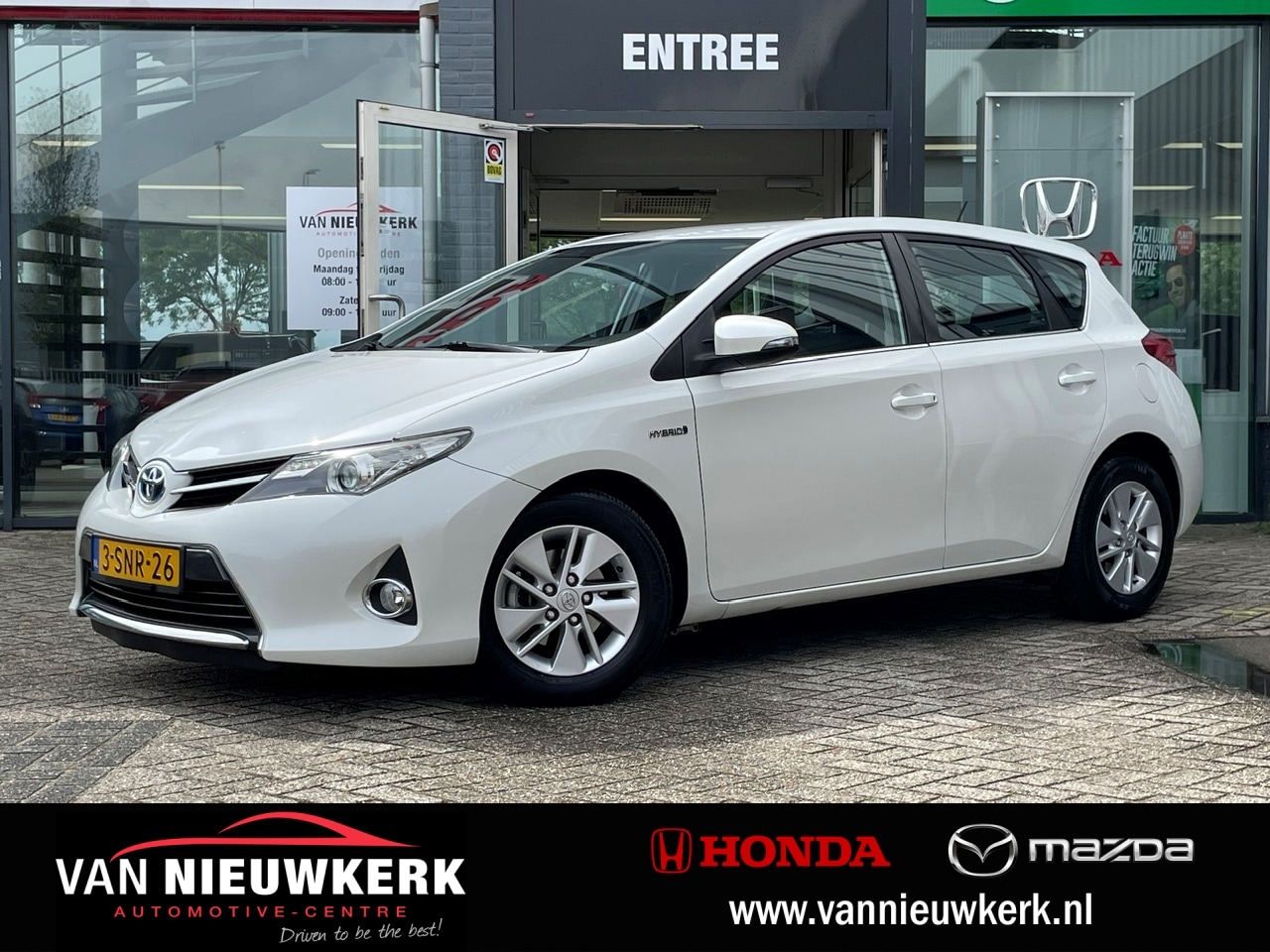 Toyota Auris - 1.8 Hybrid Automaat Aspiration | Navi | Camera | Cruise Control - AutoWereld.nl
