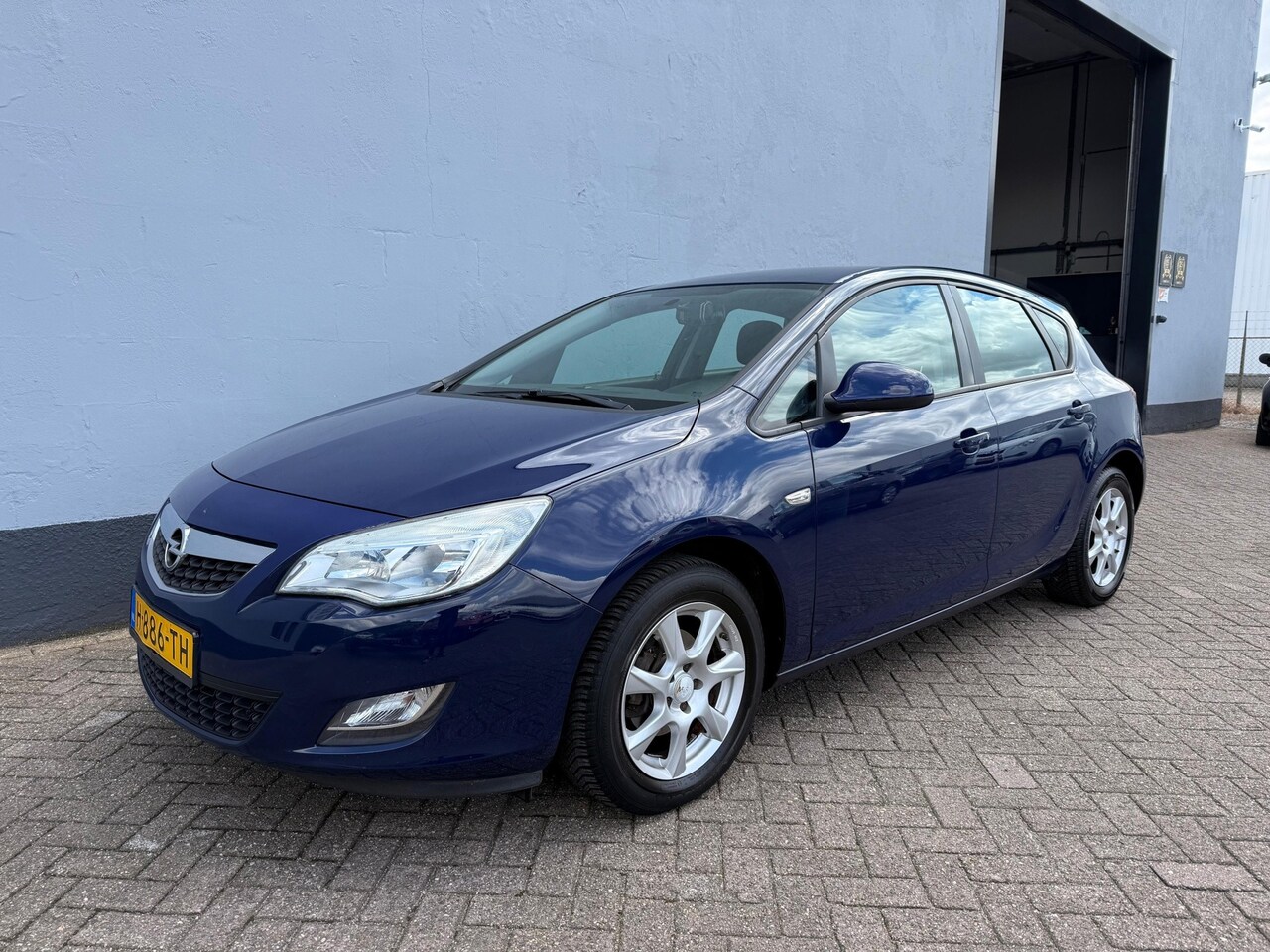 Opel Astra - 1.4 Selection - Airco - LMV - AutoWereld.nl