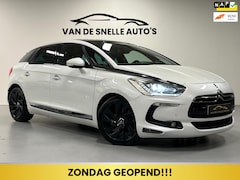 Citroën DS5 - 1.6 THP Sport Chic PANO/HUD/STANDKACHEL/LUXLEDER