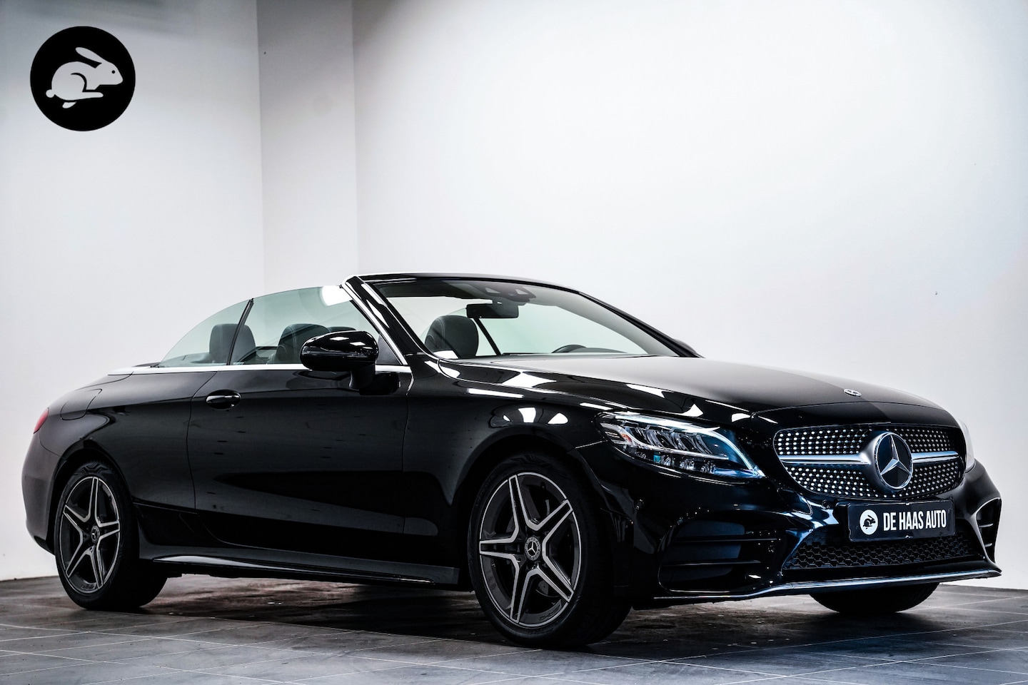 Mercedes-Benz C-klasse Cabrio - 180 AMG|Nekverwarming|Head up|Elektr stoelen|Camera - AutoWereld.nl