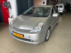 Toyota Prius - 1.5 VVT-i hybride accu stuk