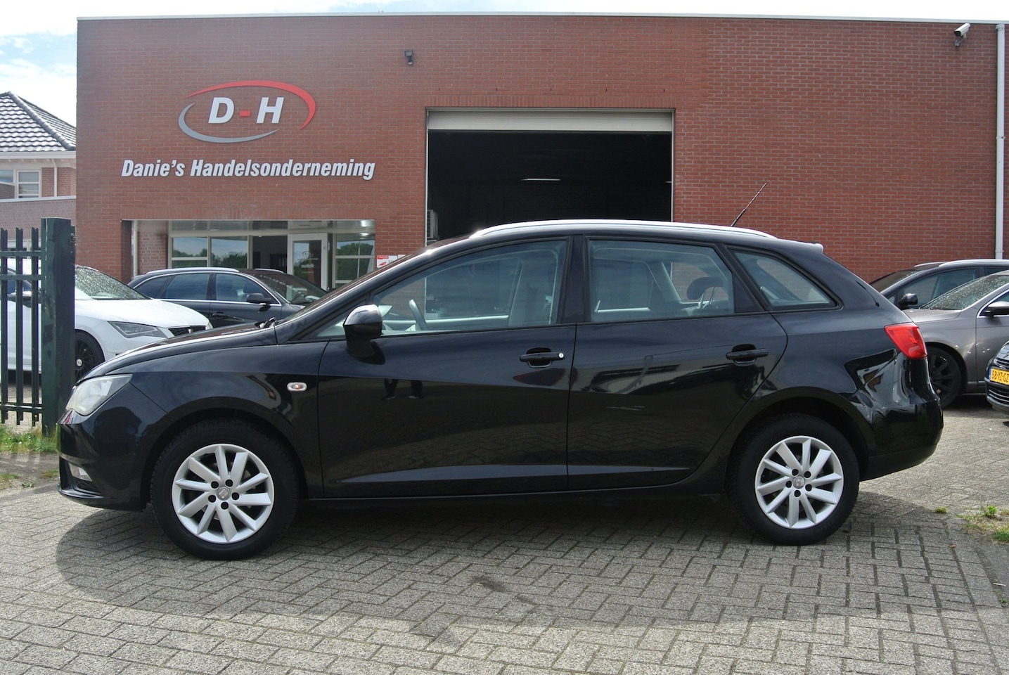SEAT Ibiza ST - 1.2 TSI Style airco apk 10-04-2027 inruil mogelijk - AutoWereld.nl
