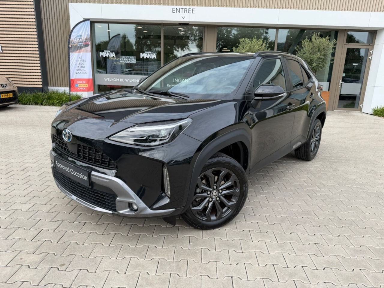 Toyota Yaris Cross - 1.5 Hybrid Explore | Stoelverwarming | Parkeersensoren - AutoWereld.nl