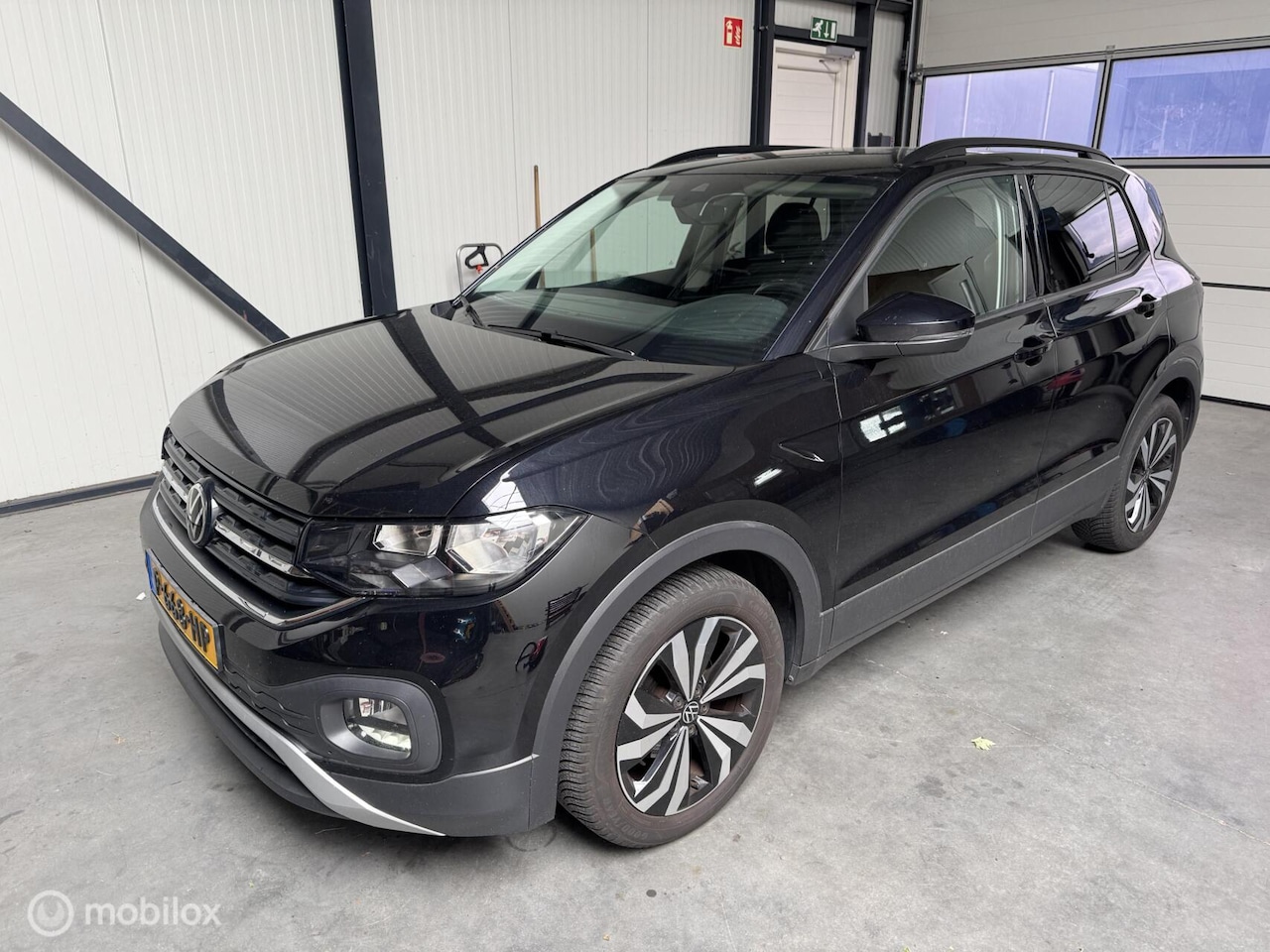 Volkswagen T-Cross - 1.0 TSI Life 1.0 TSI Life, Trekhaak - AutoWereld.nl