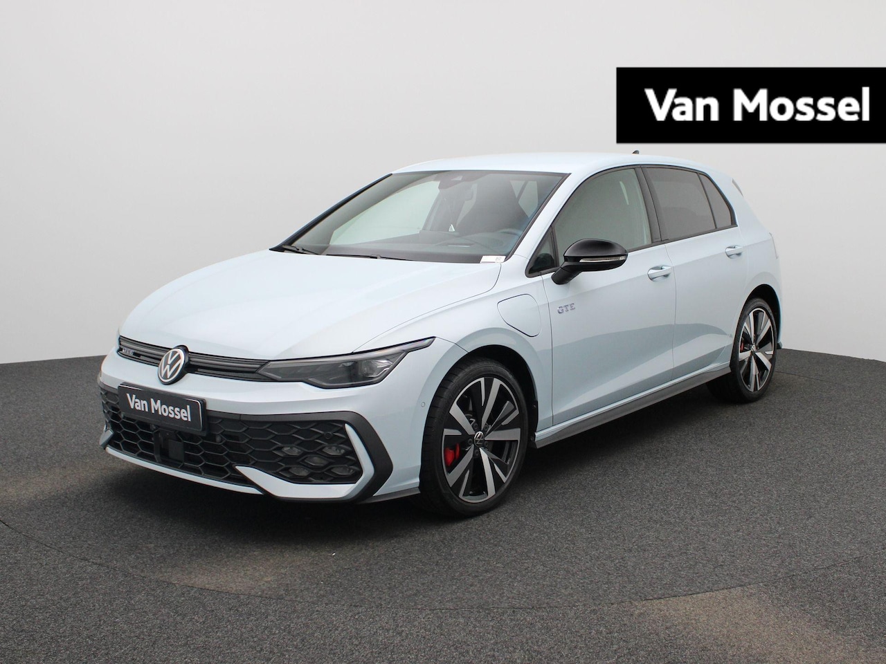 Volkswagen Golf - 1.5 eHybrid GTE 272 PK | Plug-In | Trekhaak | LED Matrix Koplampen | Digital Cockpit Pro | - AutoWereld.nl