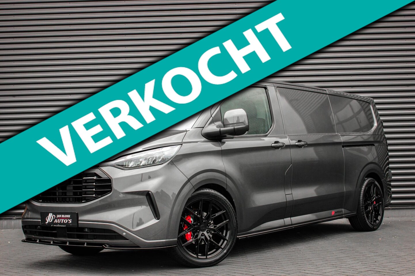 Ford Transit Custom - 320 2.0 TDCI L2H1 Limited 170PK JB- EDITION / DRIVER ASSISTANCE PACK / 3- ZITS / MY2024 / - AutoWereld.nl