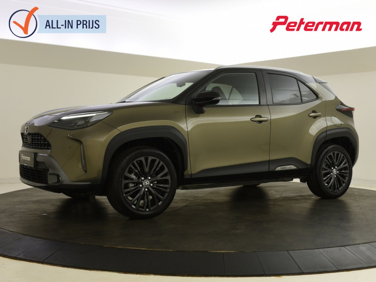 Toyota Yaris Cross - 1.5 Hybrid Adventure Bi Tone | Navigatie | Parkeersensoren - AutoWereld.nl