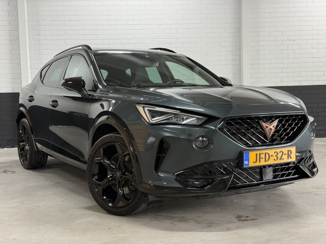 CUPRA Formentor - 1.4 e-Hyb VZ Performance Black Edition uitgevoerd! - AutoWereld.nl