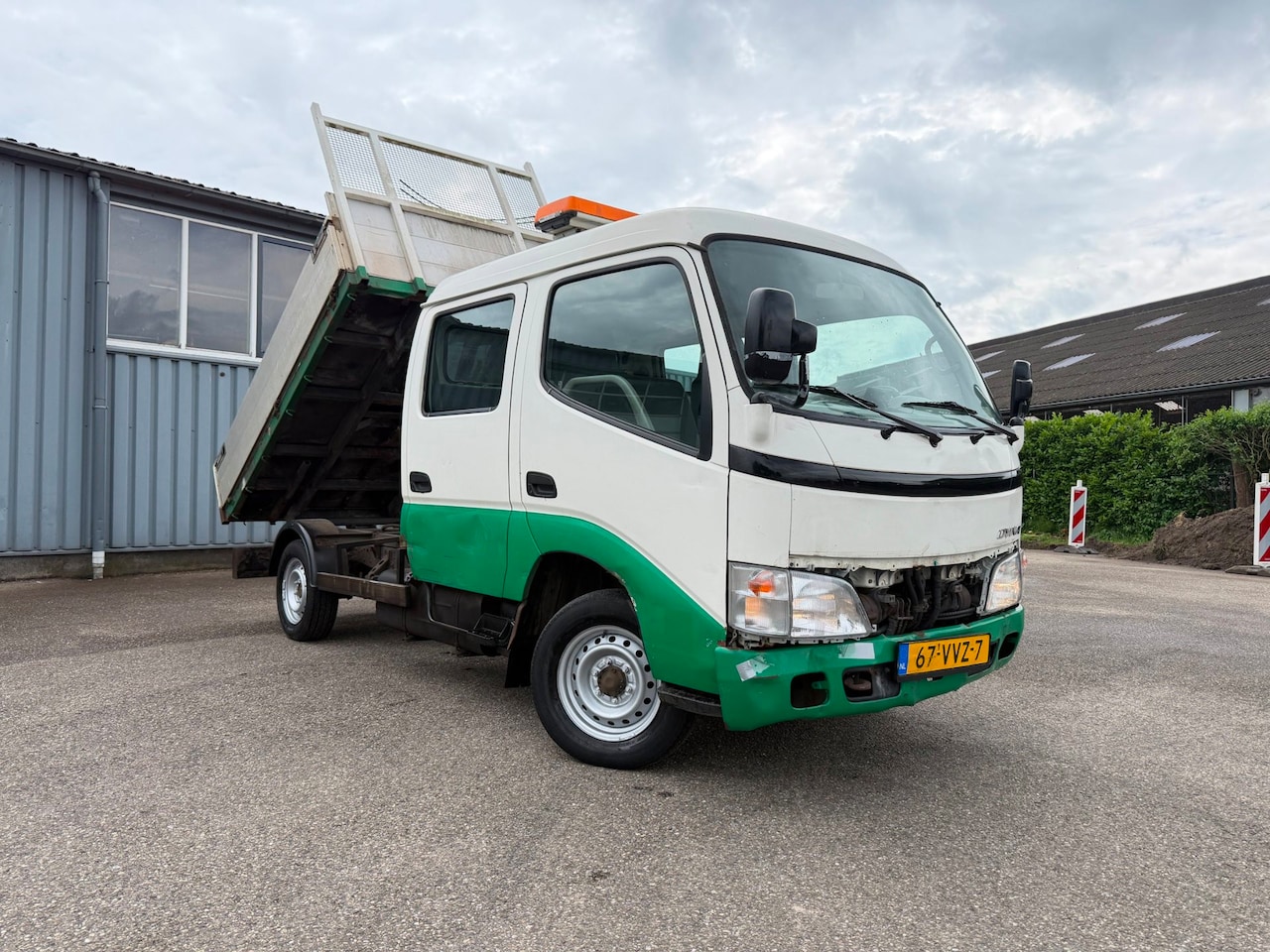 Toyota Dyna - 100 3.0 D-4D DC Comfort | KIPPER | 1E EIGENAAR - AutoWereld.nl