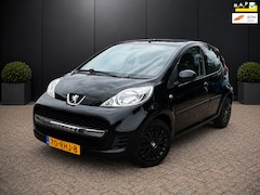 Peugeot 107 - 1.0-12V XR AIRCO APK 31-05-2027 NAP.5 DEURS APPLE CARPLAY