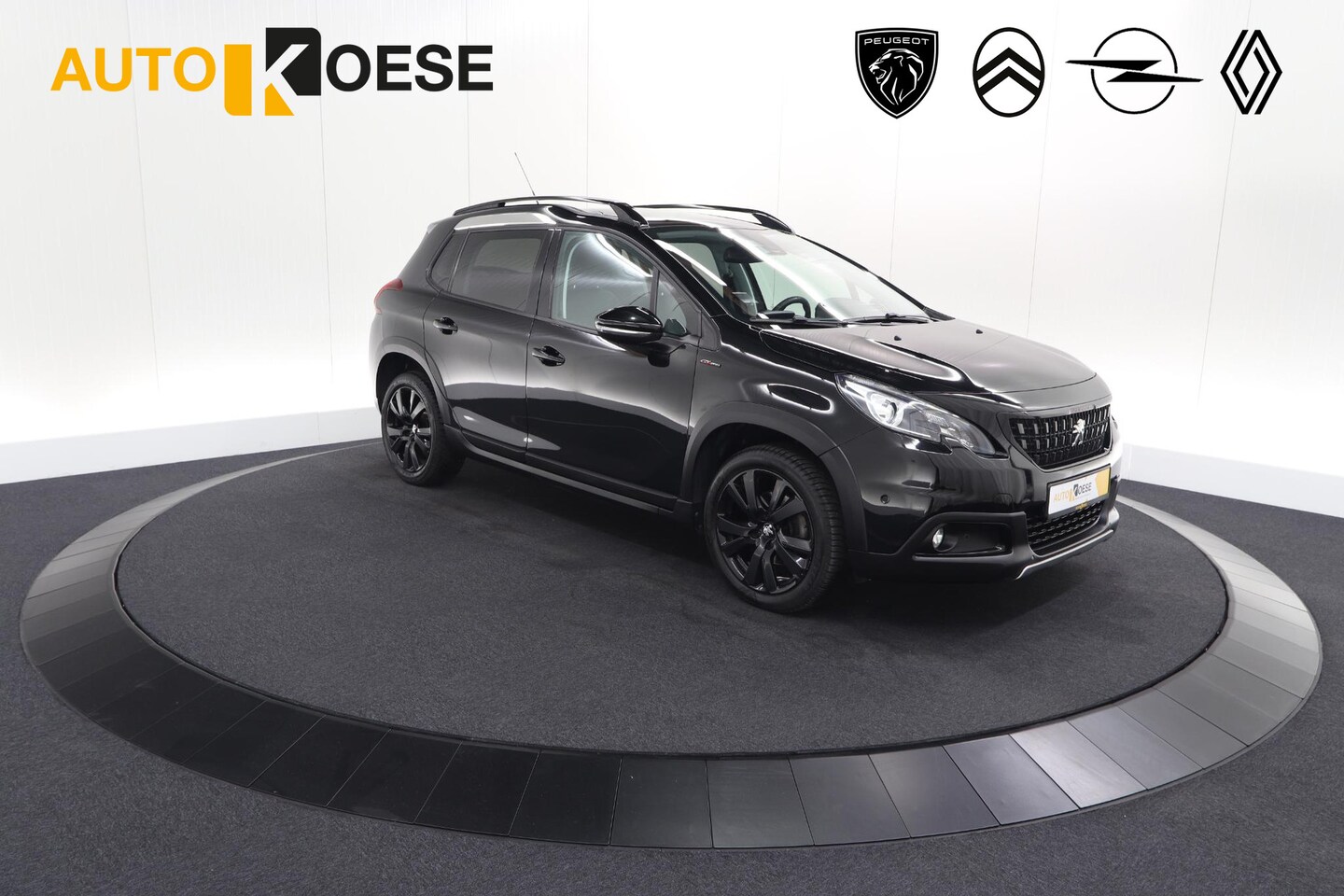 Peugeot 2008 - PureTech 110 EAT6 GT Line | Trekhaak | Camera | Panoramadak | Allseason Banden - AutoWereld.nl