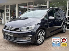 Volkswagen Touran - 1.2 TSI Comfortline 7p. Climat, Camera, Carplay, LM