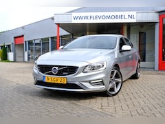 Volvo S60 - 1.6 T3 R-Design Navi|Leder-Alcantara|Clima|Cam|LMV