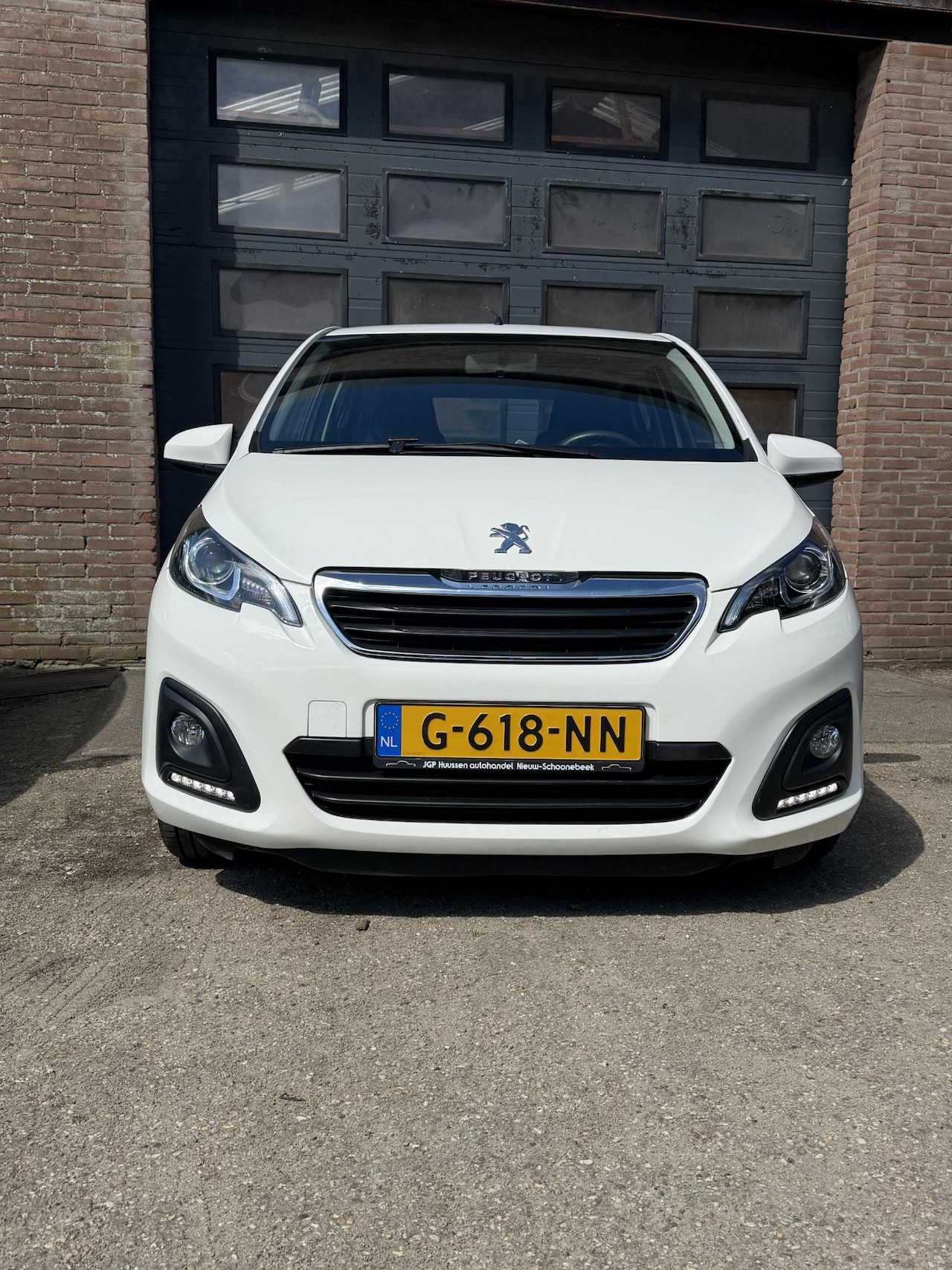 Peugeot 108 - 1.0 e-VTi Active Airco/5DRS/LED/NAP - AutoWereld.nl