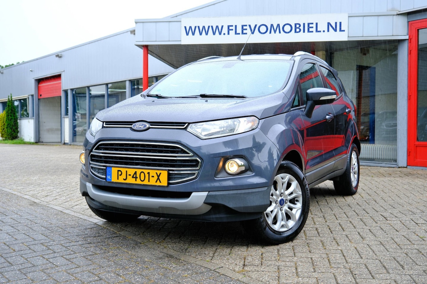Ford EcoSport - 1.0 EcoBoost Titanium Navi|Clima|LMV|Half Leder - AutoWereld.nl