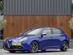 Alfa Romeo Giulietta - 1.4 T 170PK MultiAir Super / luxe pakket / LED *NAP