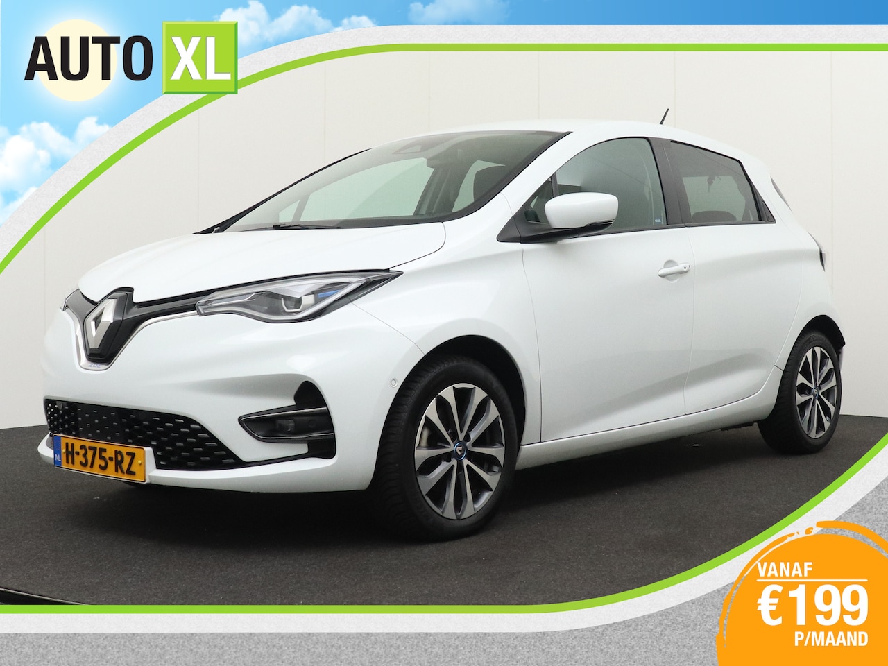 Renault Zoe - R135 52 kWh 90%SOH Intens Warmtepomp (incl Accu) H-Leder Camera - AutoWereld.nl