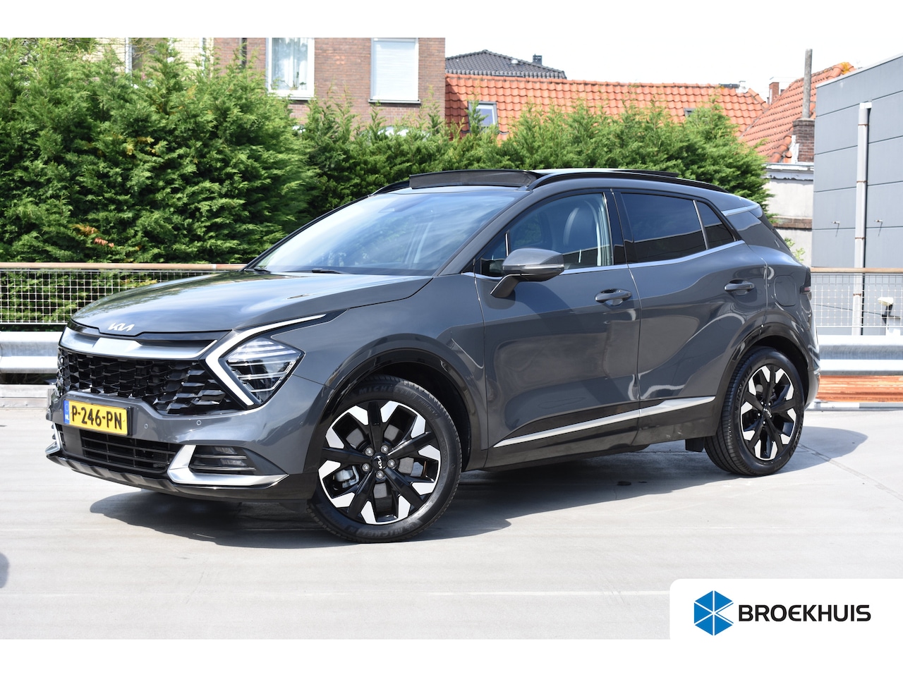 Kia Sportage - 1.6 T-GDi Plug-in Hybrid AWD DynamicPlusLine | Achteruitrijcamera | Dode-hoek detectie | S - AutoWereld.nl