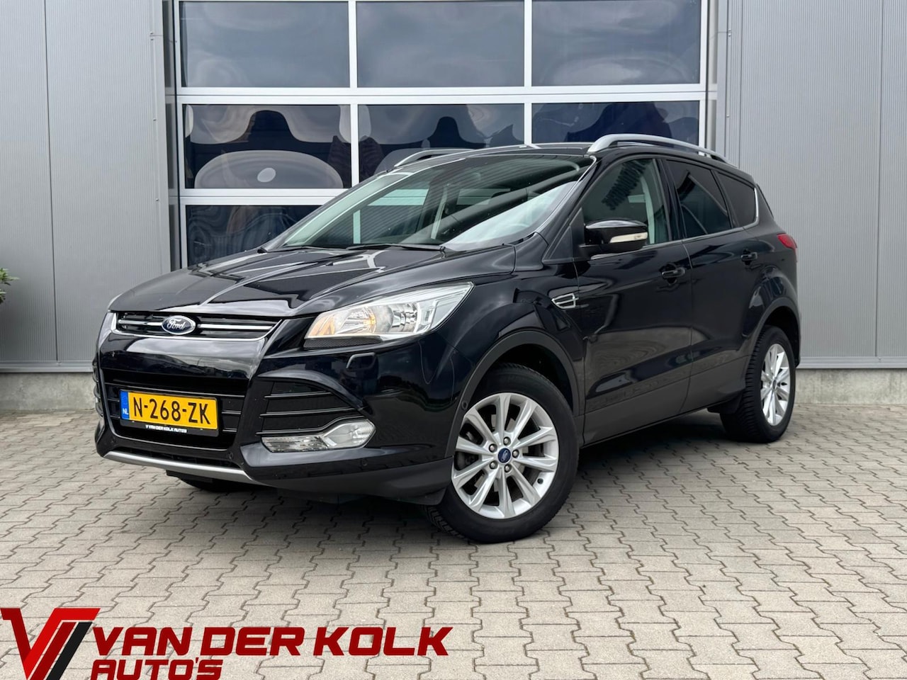 Ford Kuga - 1.5 Titanium | Half Leder | Camera | Cruise | Stoelverwarming | Climate | Navigatie - AutoWereld.nl