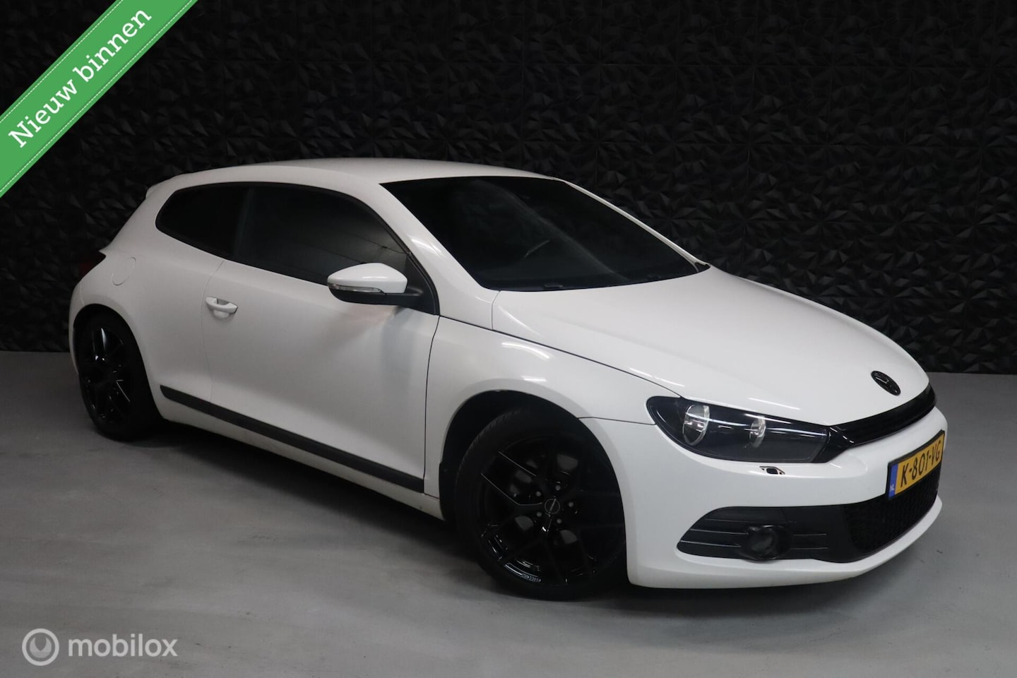Volkswagen Scirocco - 2.0 TSI Highline | AC | Carplay | Stoelv - AutoWereld.nl