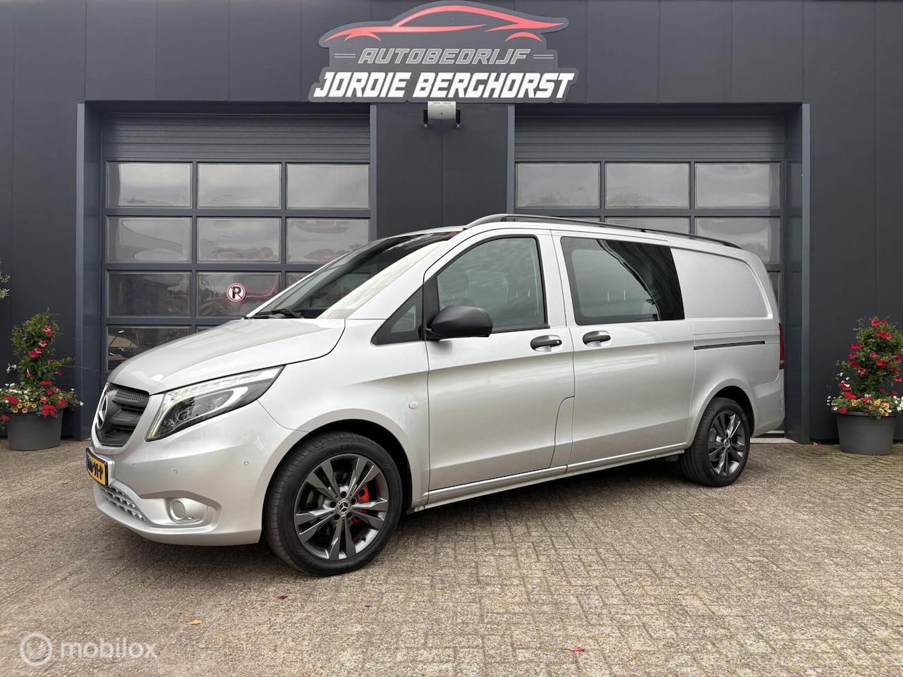 Mercedes-Benz Vito - Bestel 116 CDI Extra Lang DC Comfort - AutoWereld.nl