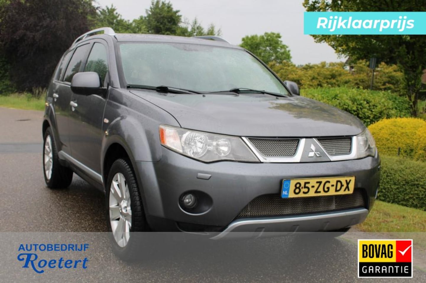 Mitsubishi Outlander - 2.4 170pk Instyle 4WD automaat 7-pers. ECC/cruise/PDC/schuifdak/trekhaak - AutoWereld.nl