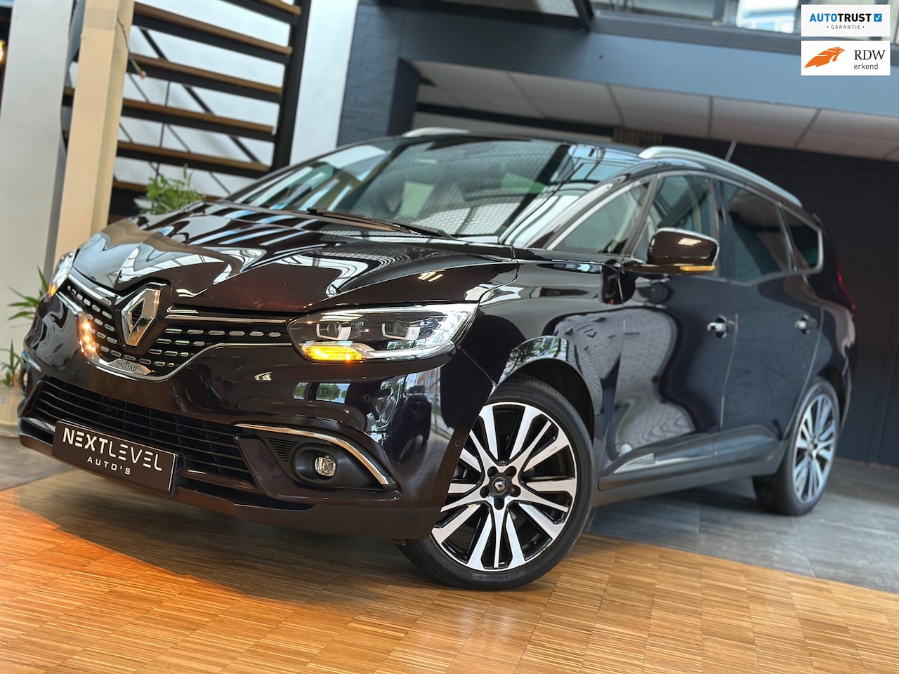 Renault Grand Scénic - 1.3 TCe Bose 1.3 TCe Bose - AutoWereld.nl