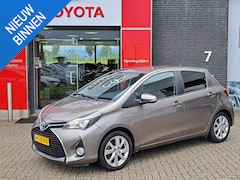 Toyota Yaris - 1.5 Hybrid Dynamic LM VELGEN CAMERA MISTLAMPEN CRUISE
