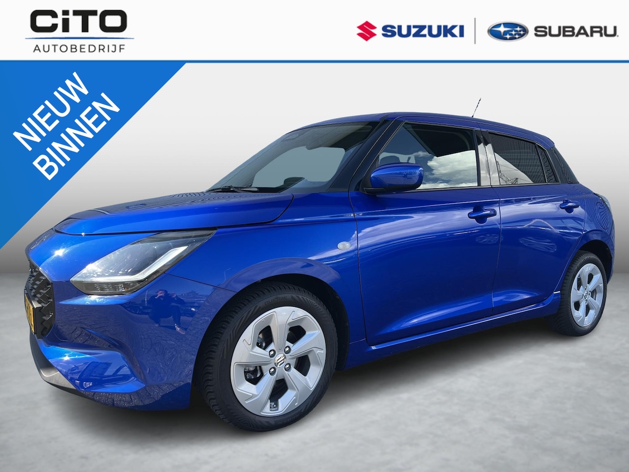 Suzuki Swift - 1.2 Select Smart Hybrid | Lage Kilometerstand | All Season Banden | Apple Carplay & Androi - AutoWereld.nl
