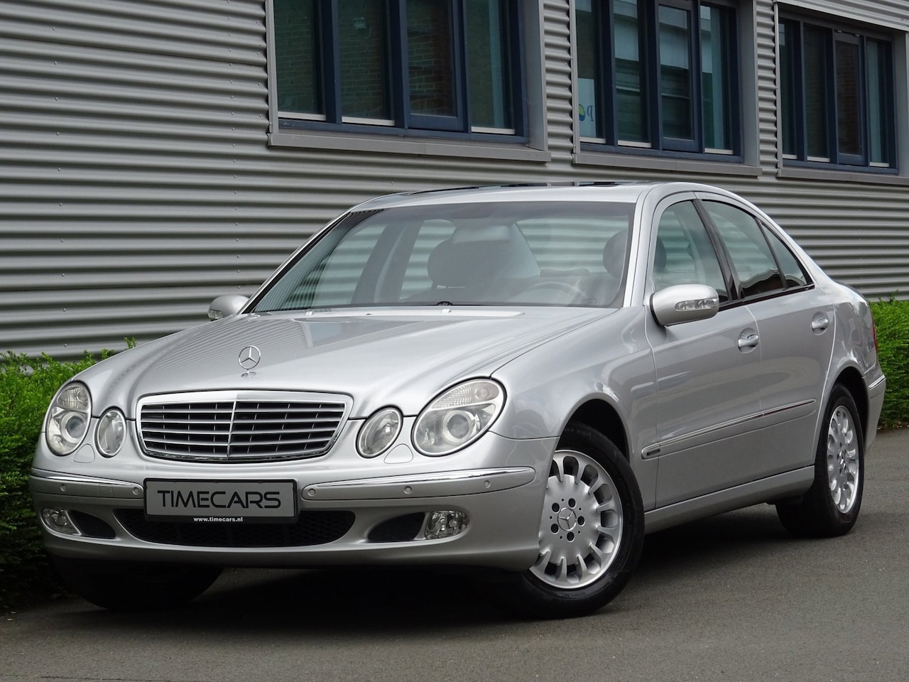 Mercedes-Benz E-klasse - E 240 Elegance Automaat Youngtimer - AutoWereld.nl