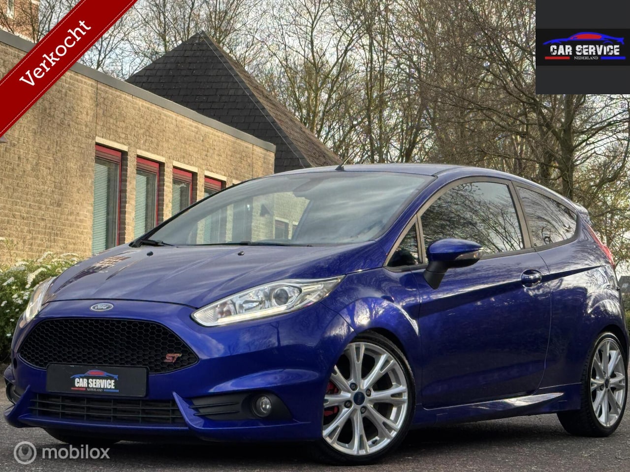 Ford Fiesta - 1.6 ST2/2015/183PK/KEYLESS/LMV/STLVW/NETTE STAAT - AutoWereld.nl