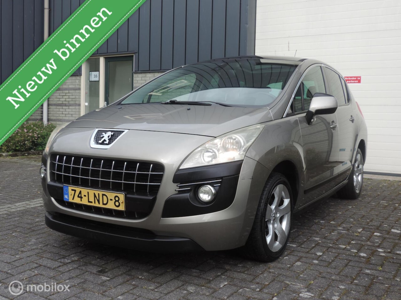 Peugeot 3008 - 1.6 VTi Blue Lease 1.6 VTi Blue Lease,Airco-Ecc, PDC, Nieuw APK!! - AutoWereld.nl