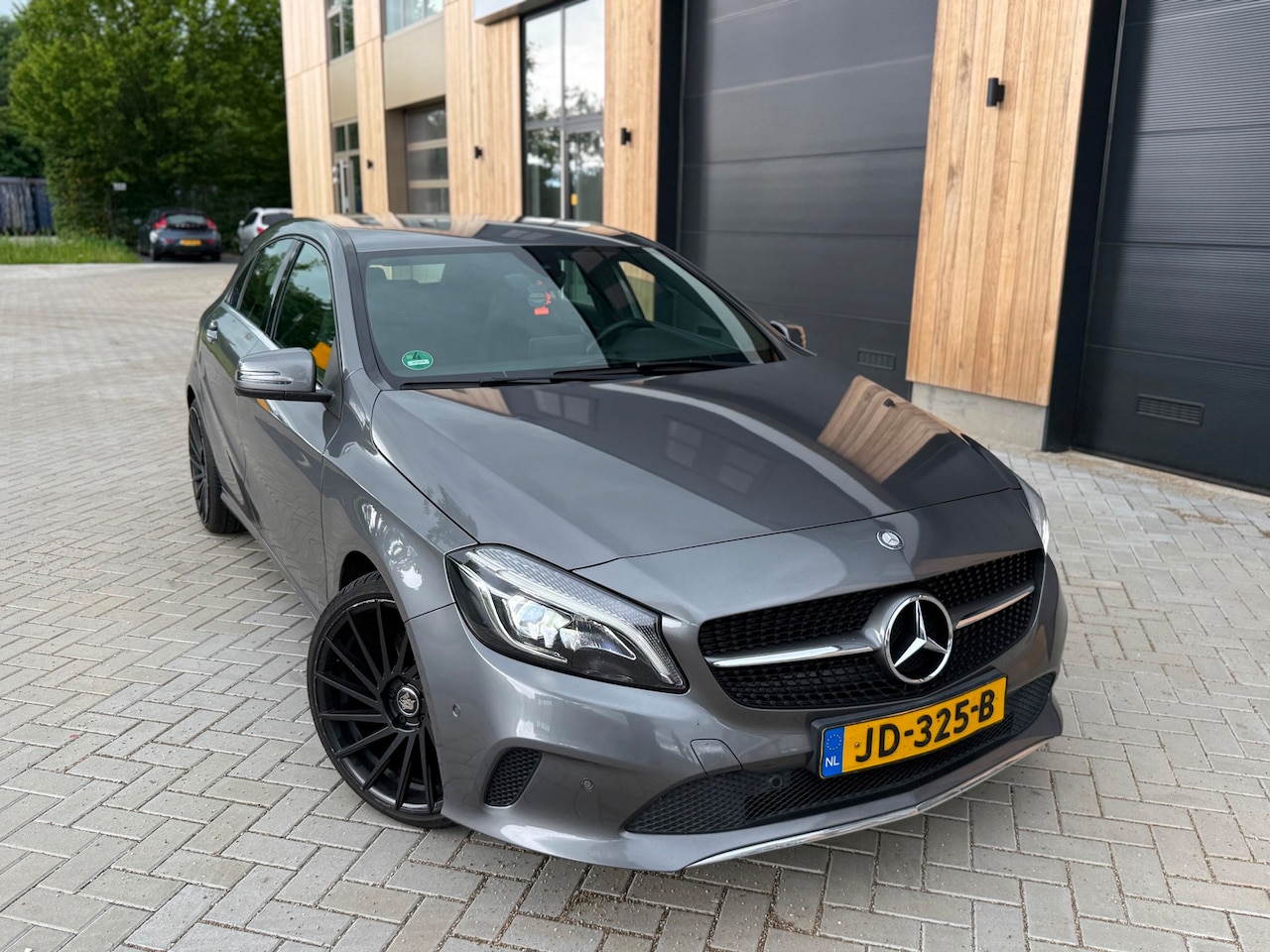 Mercedes-Benz A-klasse - A180 d Lease Edition (bj 2016) Facelift/Navi/Nieuwe APK! - AutoWereld.nl