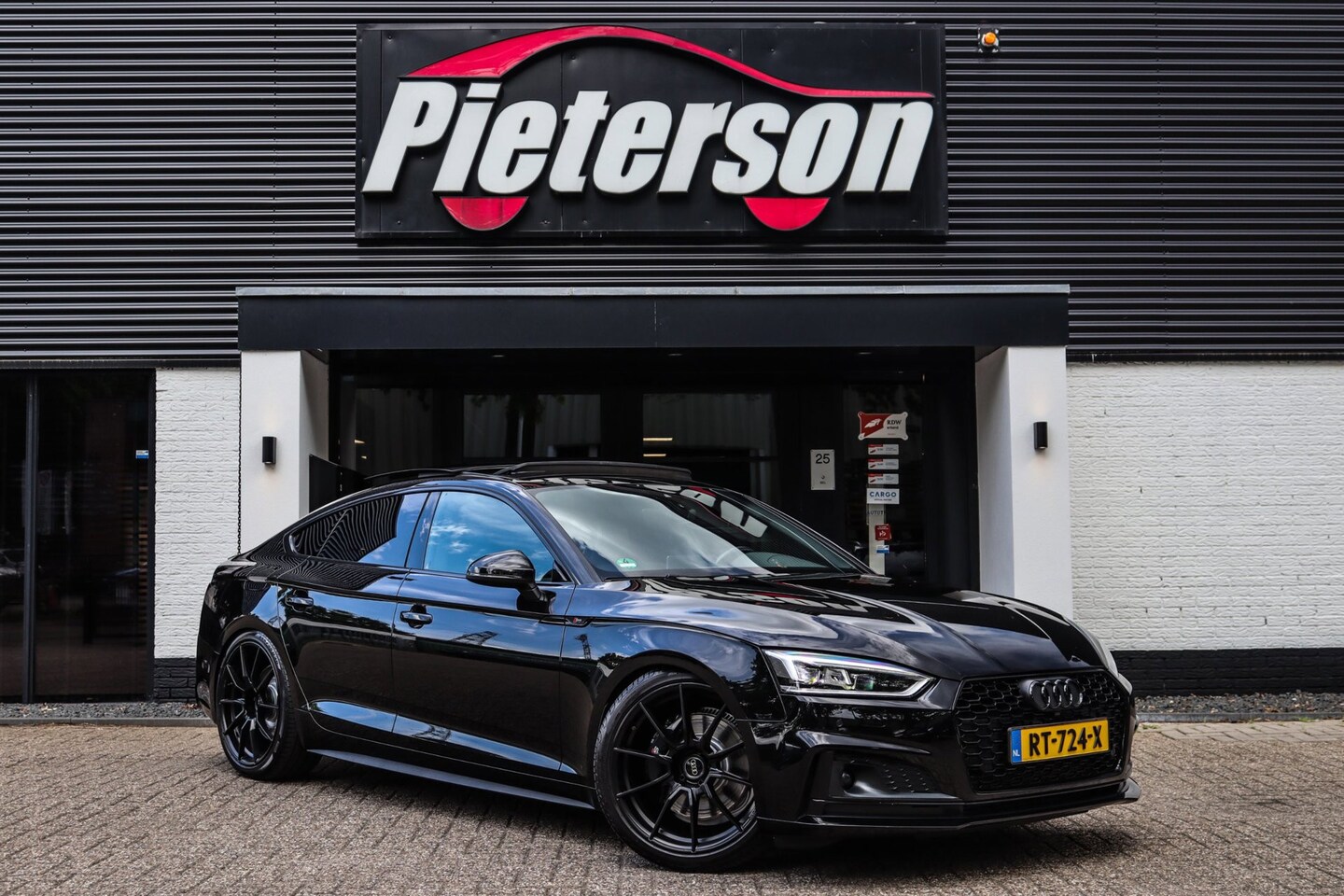 Audi S5 - Sportback 3.0 TFSI Quattro RS PANO CARBON B&O ACC - AutoWereld.nl